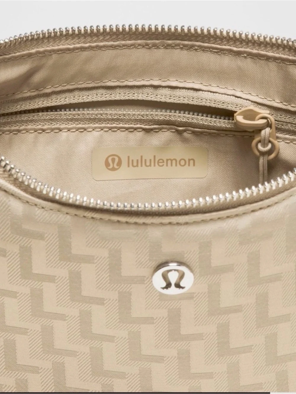 lululemon athletica Beige Jacquard Shoulder Bag